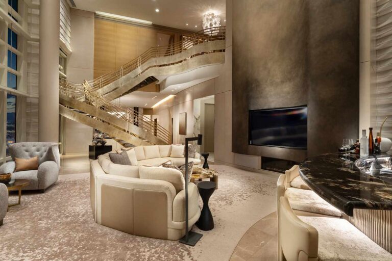 Best Penthouse Suites for VIP Events: Expert Venue & Logistics Guide