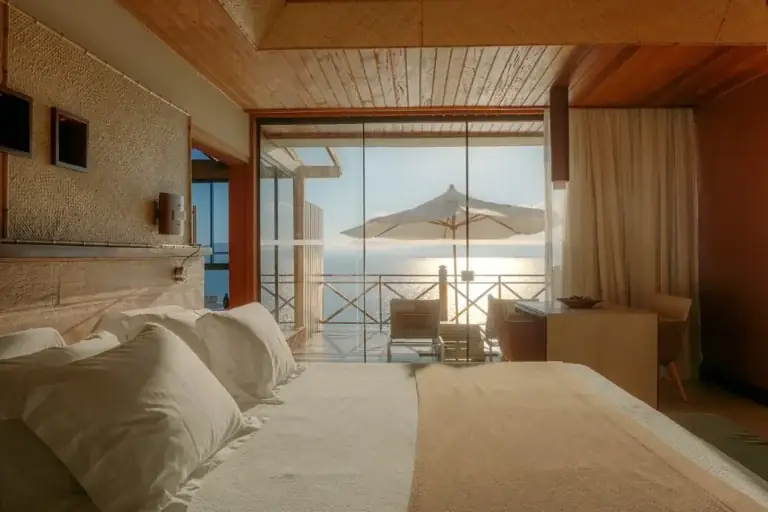 Best Penthouse Suites for Honeymoons: Ultimate Architectural Guide