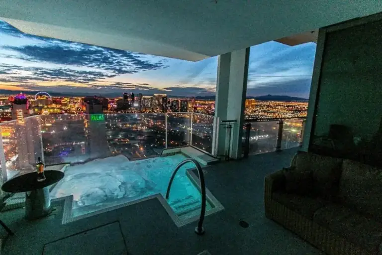 Best Scenic Penthouse Suites United States: Expert Guide