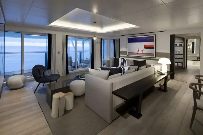 Compare Penthouse Suites Seasonal Packages: Expert Guide